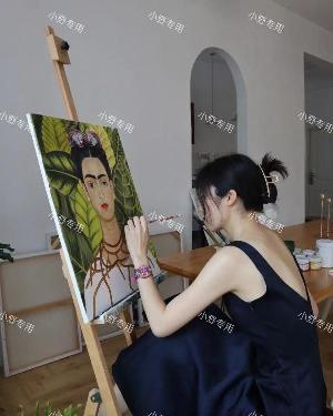 170美腿文艺妞小野