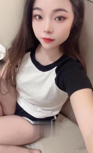 上海妹妹奶大腿长会勾引人全程酥爽