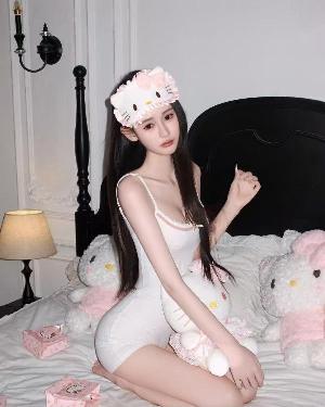 魅魔小安琪