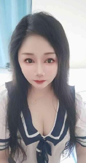 南坪伊依