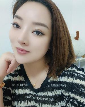 徐汇三通骚少妇