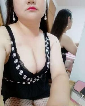 鼓楼大奶熟女