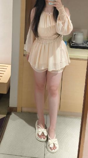 海口市兼职E杯乳神情趣缠绵