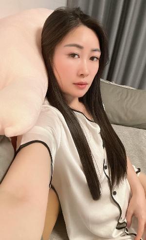 闵行邻家女