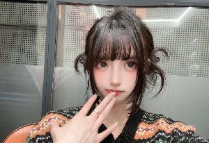 丰满甜妹啊啾