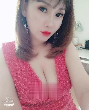 纯骚逼控精大师，36D爆乳豪放性情
