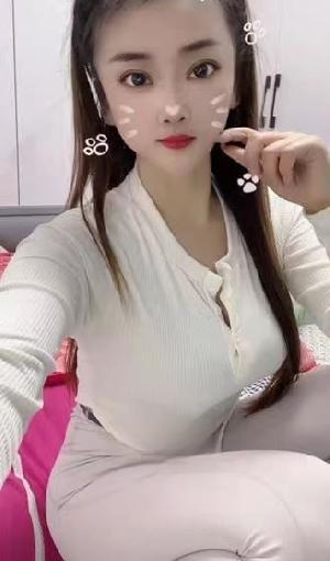 性感小女人