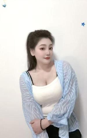 大奶老师糖糖