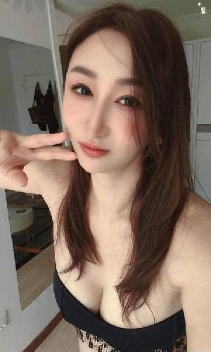 风骚性感身材小姐姐