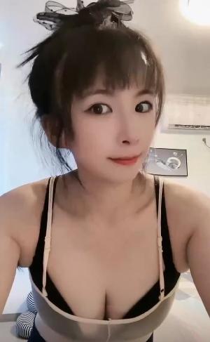 浦江清纯御姐