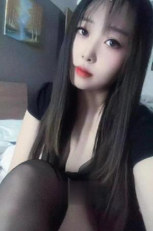 大长腿魅惑月儿