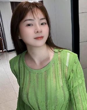 很时尚很年轻又漂亮