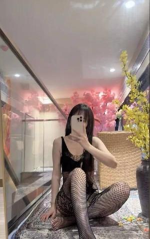 小骚妇泰国抓龙筋口出