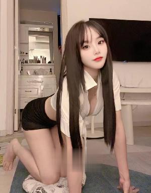 邂逅身材娇小丰满骚女上位活好