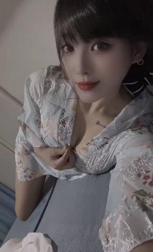 水多三点粉口活一绝