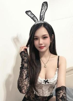 性感邻家小骚货
