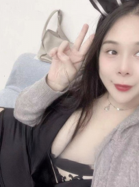 二刷泻火苗条骚气少妇