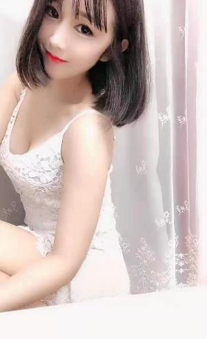 萝莉小妹娇嫩可爱甜蜜蜜