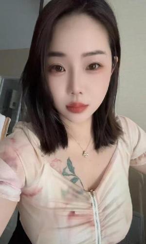 蜀山大胸浪姐姐