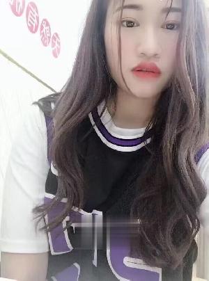 大胸颜值妮可