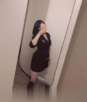 刚下海性感小骚货一枚