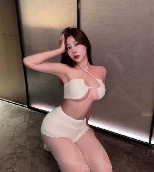 丰满大胸服务系老师