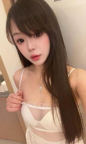 回锅鱼子酱老师