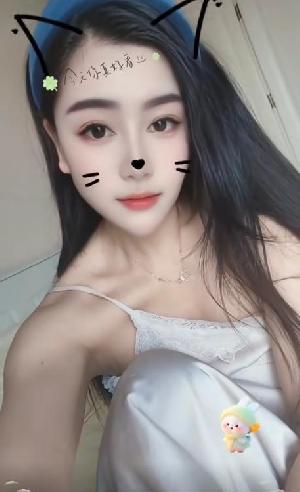 佳佳服務美女