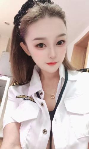 龙华E奶丹妮
