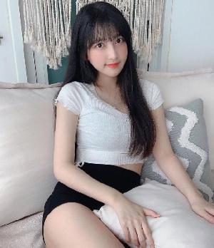 服务型女孩