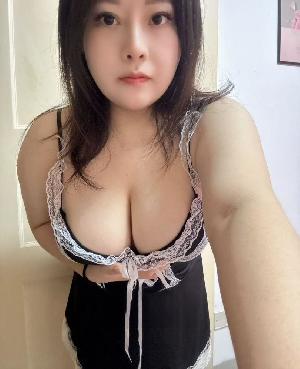 闷骚大奶桃子