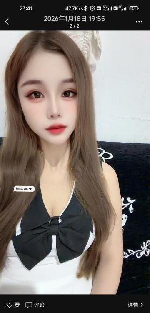 温柔性感大胸妹