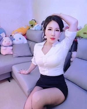 中山三通大奶少妇