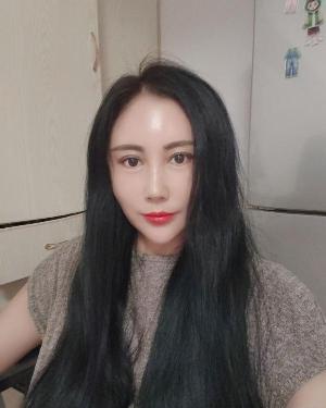 瑶海娇羞熟女