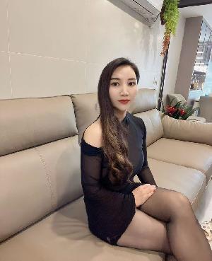 风骚的少妇艳艳