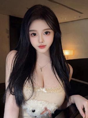 绝对真胸弹性十足奶头粉色