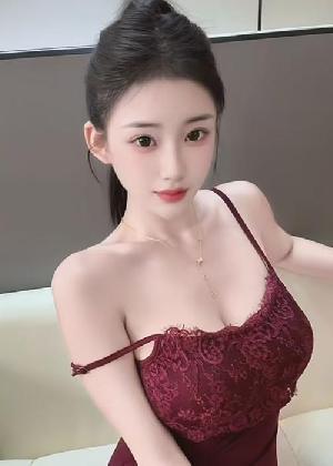 这女人看一眼就想压在身下