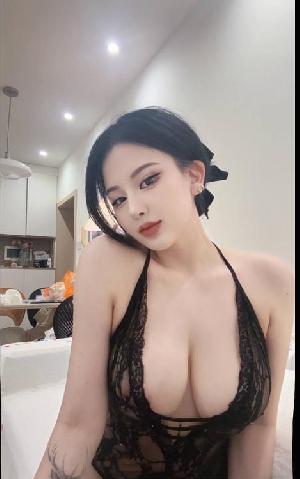 美乳御姐香香
