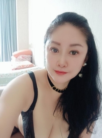 金湾大奶熟女姐姐