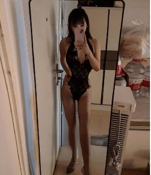 浦东长腿极品小娇妻丰满有肉体验不错