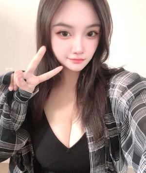 岳麓F罩杯小琴