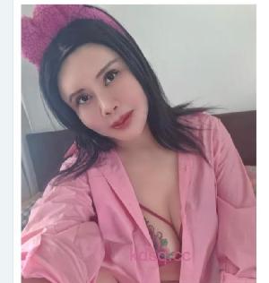 花胸风骚熟女