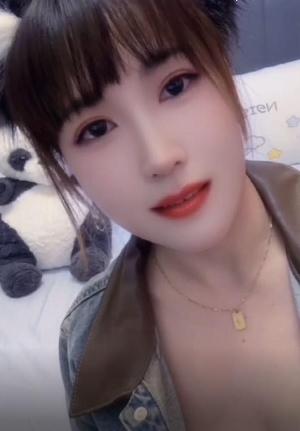 大胸姐绿茶