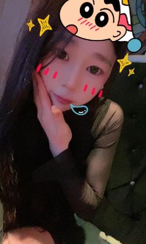 长腿嫩模佩佩