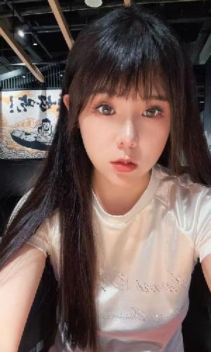兼职奶大水多多人妻