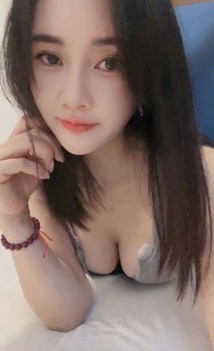 民洁路美乳少妇小龙女