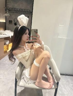 台州亲测嫩妹苏苏 ！共操之