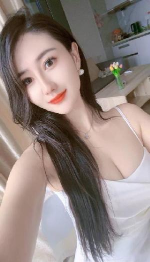 舌吻性感大美美老师