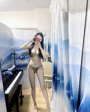 风骚服务系颜值老师