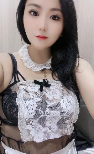 超紧蜜桃臀小橘子
